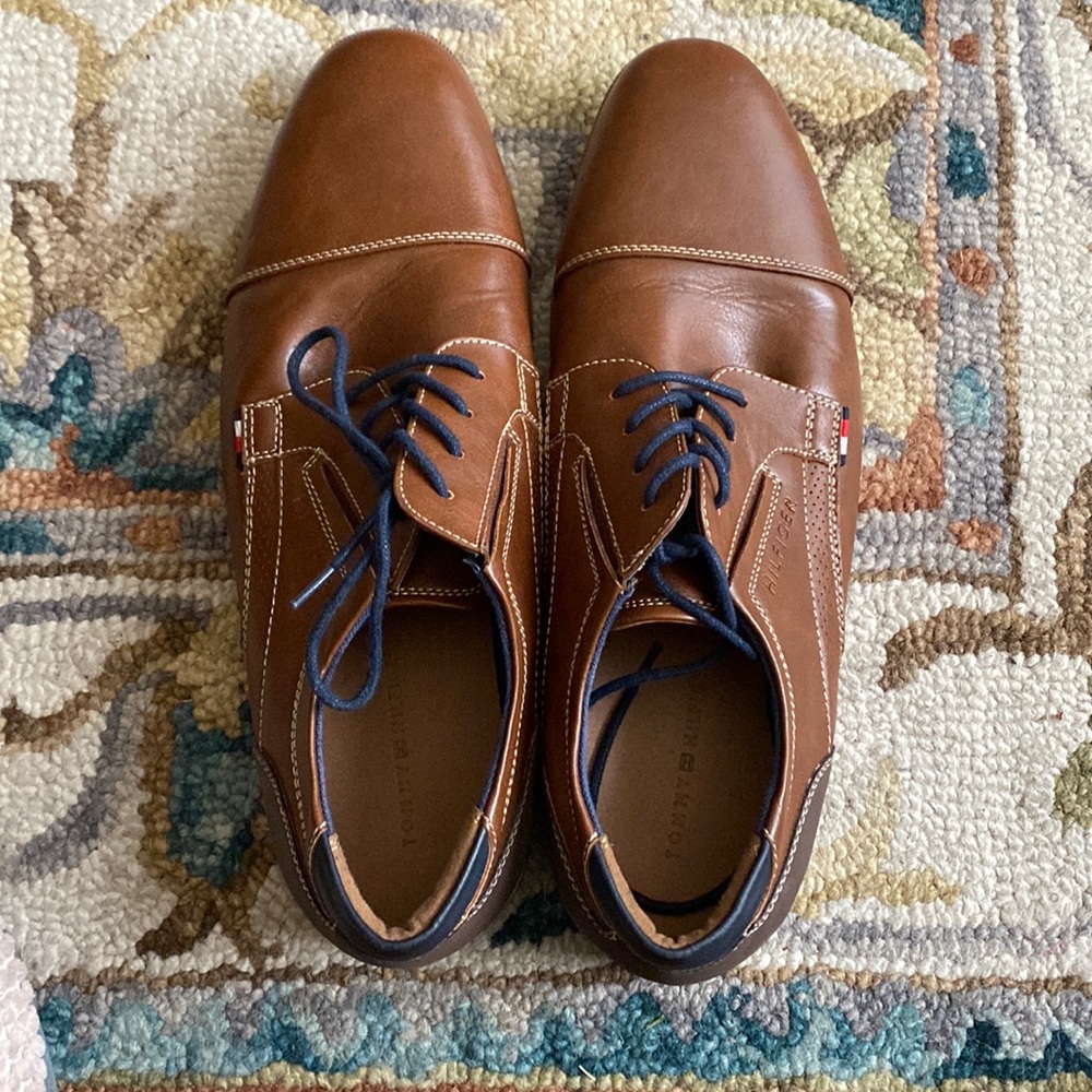 Tommy Hilfiger brown shoes